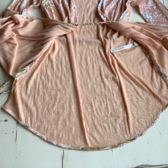 NWT NEW Intimately FREE People light pink rose sequin wrap robe jacket Small - Picture 8 of 13